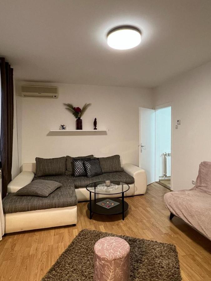 Apartman Lara Zagreb Exterior foto